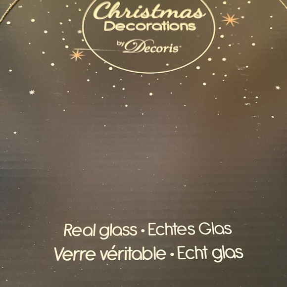 **NEW** Christmas Ornaments Shades of blue.12 ornaments/box. - Picture 5 of 14